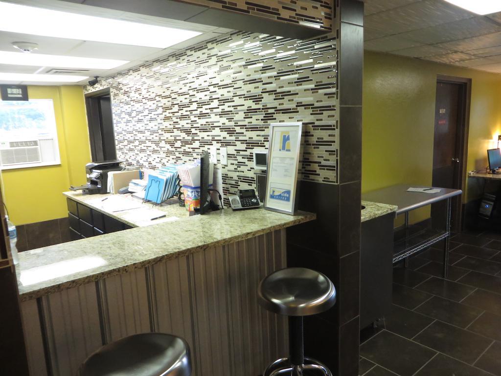 Riverside Suites North Mankato Екстер'єр фото